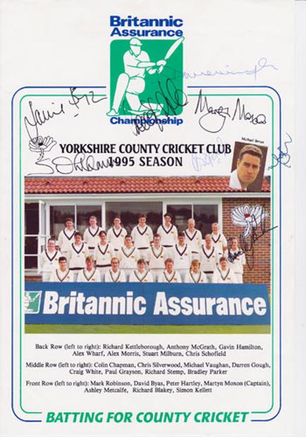 1995-Brittanic-Assurance-Yorkshire-squad-signed-team-photo-Bevan-Gough-Moxon-White