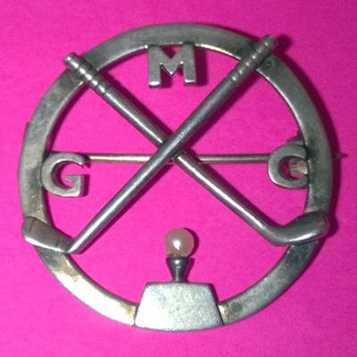 Golf-memorabilia-MGC-golf-brooch-pearl-moortown-golf-club-jewellery-jewel-golf-bling-golfing-memorabilia-gold-crossed-clubs-tee