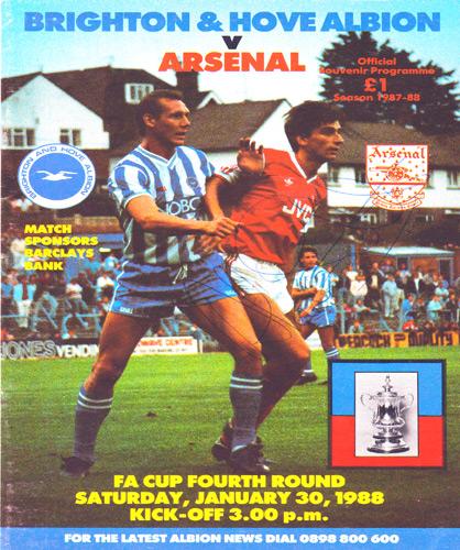 Alan-Smith-autograph-signed-Arsenal-fc-football-memorabilia-AFC-Gunners-1984-FA-Cup-programme-cover
