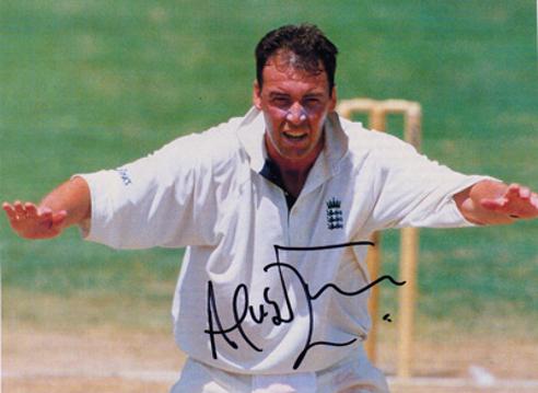 Angus-Fraser-autograph-signed-Middlesex-cricket-memorabilia-england-test-match-bowler-selector-gus-signature-middx-ccc