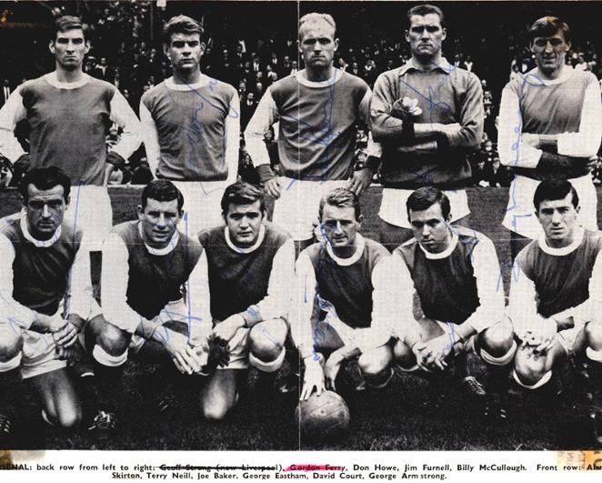 Arsenal-FC-memorabilia-signed-team-pic-1964-Howe-Baker-Neill-Furnell-Eastham-autograph