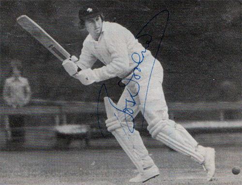 Bob-Woolmer-memorabilia-Bob-Woolmer-autograph-Kent-cricket-memorabilia-KCCC-memorabilia-Bob-Woolmer-signed-pic-Pakistan-Warks-England-test-match-all-rounder-robert-woolmer
