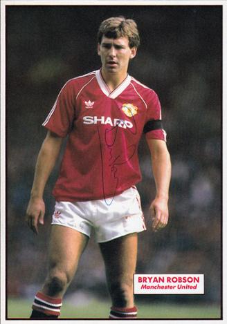Bryan-Robson-signed-man-utd-fc-football-memorabilia-topical-times-annual-autograph-robbo-Manchester-United-Brian