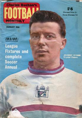 Charles-Buchan-Football-Monthly-August-1961-Aug-john-charles-sunderland-woolwich-arsenal-orient-england-captain-military-medal-buchans