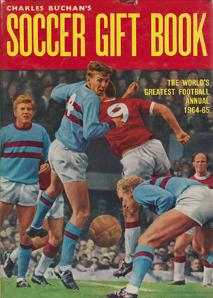 Charles-Buchan-Soccer-Gift-Book-1964-65-martin-peters-sunderland-fc-captain-woolwich-arsenal-memorabilia-Leyton-Orient-England-Military-Medal