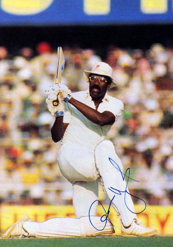 Clive-Lloyd-memorabilia-signed-West-Indies-cricket-memorabilia-autographed-collectables-Lancs