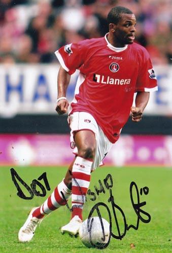 Darren-Bent-autograph-signed-charlton-athletic-football-memorabilia-addicks-striker-england-cafc