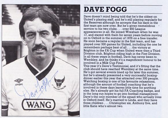Dave-Fogg-autograph-signed-Oxford-United-FC-football-memorabilia-oxford-utd-david-Wrexham-signature