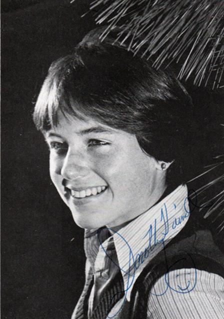 Dorothy-Hamill-memorabilia-autograph-signed-Olympics-Ice-Skating-memorabilia-1976-Innsbruck-Winter-Olympic-Games-memorabilia-champion-world-champion-USA