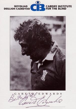 GARETH EDWARDS memorabilia signed postcard rugby memorabilia autograph