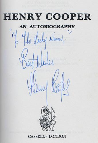 Henry-cooper-signed-boxing-memorabilia-autobiography-Sir-first-edition-1972-cassell-cover autograph