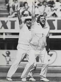 Ian-Botham-autograph-signed-phoenix-from-the-ashes-book-mike-brearley-1981-series-headingley-england-australia-first-edition-somerset-worcs-ccc-signature-foreword