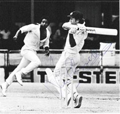 Ian-Chappell-autograph-signed-south-australia-cricket-memroabilia-captain-batsman-1975-76-west-indies-tour-signature