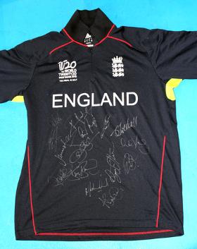 James-Tredwell-autograph-signed-2010-World-T20-England-cricket-memorabilia-playing-shirt-worn-treddy-testimonial-2017