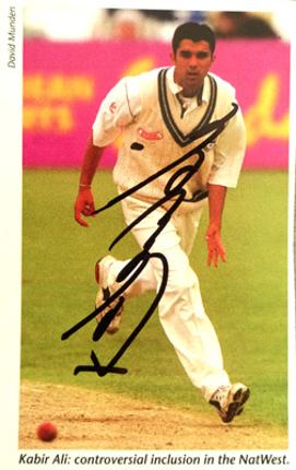 Kabir-Ali-autograph-signed-worcs-ccc-cricket-memorabilia-worcestershire-fast-bowler-england-test-match-signature