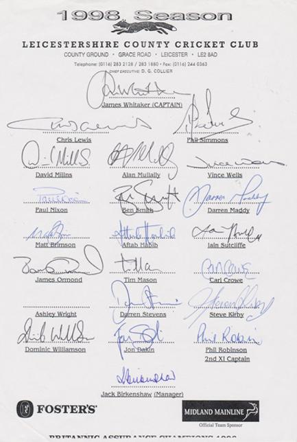 Leicestershire-cricket-memorabilia-squad-signed-team-sheet-1998-county-champions-leics-ccc-Phil-Simmons-autograph-Chris-Lewis-signature-darren-stevens-millns-nixon-ormond-Mullally
