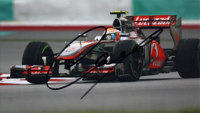 Lewis-Hamilton-autograph-signed-Formula-One-memorabilia-F1-Mercedes-world-champion