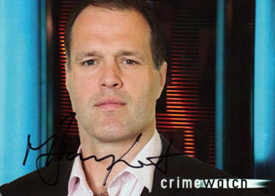 MARTIN BAYFIELD memorabilia signed BBC TV Crimewatch promo card