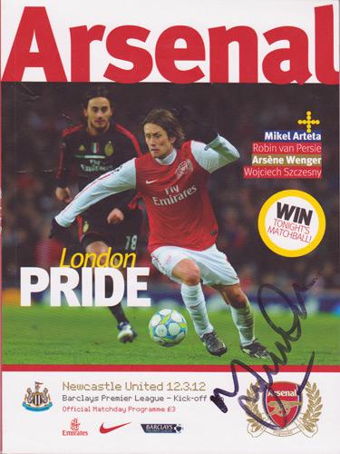 Martin-Keown-autograph-signed-Arsenal-football-memorabilia-programme-England-Everton-West-Ham-Gunners-signature-soccer-AFC