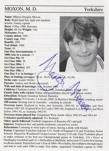 Martyn-Moxon-autograph-signed-yorkshire-cricket-memorabilia-signature-england-captain-batsman-1995-yorks-ccc-county-cricketers-whos-who-white-rose
