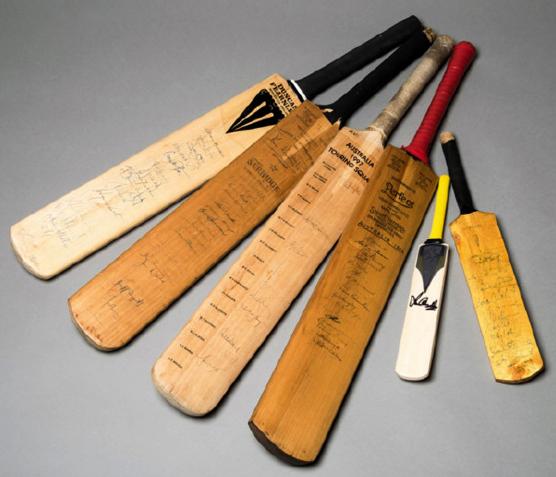Signed-Australian-cricket-bats Benaud Keith Miller Chappell Warne Waugh Ashes Graham Budd Auctions Sporting Memorabilia 1000