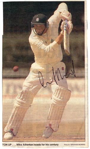 Michael-Atherton-autograph-mike-atherton-memorabillia-signed-England-cricket-memorabilia-test-match-ashes-lancashire-cockroach-sky-sports-athers-captain-cambridge