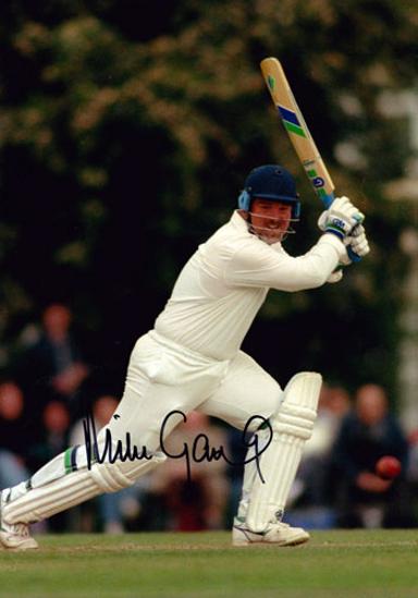 Mike-Gatting-autograph-Middx-CCC-England-captain-signed-colour-photo-autographed-cricket-memorabilia