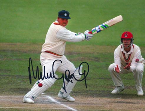 Mike-Gatting-autograph-signed-Middlesex-cricket-memorabilia-England-test-match-Middx-CCC-county-captain-square-cut-batsman