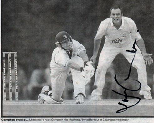 Nick-Compton-autograph-signed-Middlesex-cricket-memorabilia-Middx-CCC-county-England-test-match-batsman-compdog-sweep-nicholas