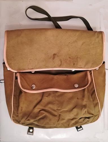 Relum-sports-fly-fishing-shoulder-bag-waterproof-inner-coarse-angling-green-canvas-vintage