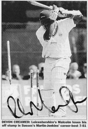 Robin-Martin-Jenkins-autograph-signed-Sussex-Cricket-memorabilia-all-rounder-ccc-christopher-son-sharks-cmj-rmj-7-51-devon-malcolm