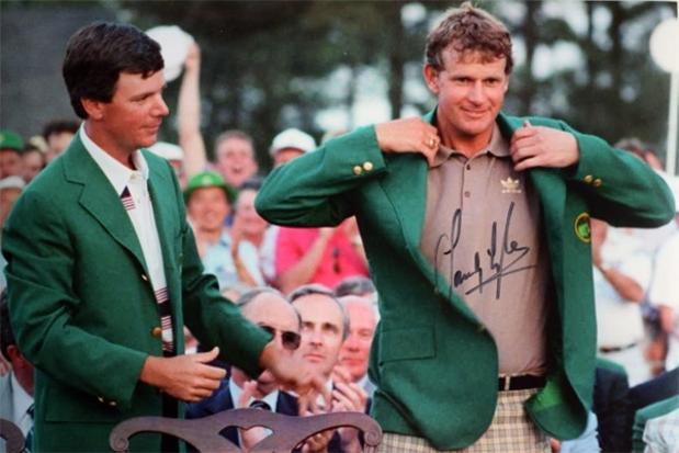 Sandy-Lyle-memorabilia-Sandy-Lyle-autograph-signed-1988-US-Masters-golf-memorabilia-Bobby-Jones-Augusta-National-1988-Green-Jacket-champion