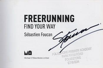 Sebastien-Foucan-signed-Free-Running-Find-Your-Way-Parkour-book-autograph-350
