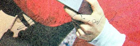 Sir-Bobby-Charlton-Man-Utd-signed-Golden-Ball-football-mag-pic autograph