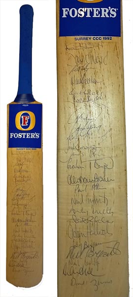 Surrey-county-Cricket-club-1992-squad-signed-bat-fosters-oval-alec-stewart--thorpe-brown-butcher-hollioake-benjamin