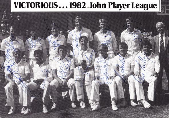 Sussex-CCC-cricket-memorabilia-team-photo-signed-1982-John-Player-champions-Le-Roux-Mendis-Greig-Gould-Wells-Parker-Sharks-1100-2