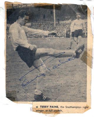 Terry-Paine-autograph-signed-Southampton-FC-football-memorabilia-Saints-Soton-England-1966-World-Cup-player-cheltenham-town-manager