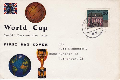 Stunning 1966 World Cup Final Reproduction Programme.