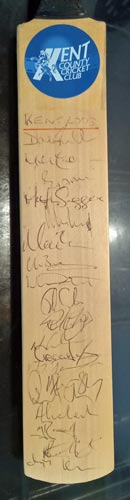 2003-kent-cricket-signed-KCCC-mini-bat-dave-fulton-autograph