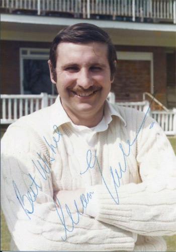 ALAN-EALHAM-memorabilia-Kent-cricket-memorabilia-signed-KCCC-portrait-photo-Flying-Pig-Spitfires-autograph-signature