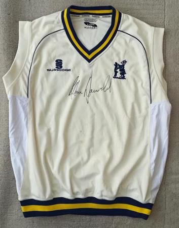 Allan-Donald-signed-Warwickshire-cricket-memorabilia-south-africa-white-lightning-fast-bowler-coach-sweater-jumper-pullover-warks-ccc-logo