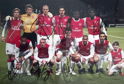 Arsenal-football-memorabilia-signed-team-photo-squad-gunners-afc-thierry henry autograph robin van persie-ljungberg-fabregas-toure