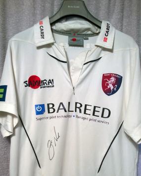 BRENDAN-NASH-memorabilia-Brendan-Nash-autograph-signed-Kent-cricket-memorabilia-KCCC-zip-up-Balreed-Cardy-Samurai-cricket-shirt-number-40-West-Indies-Australia