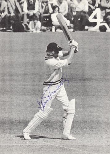 Barry-Richards-autograph-signed-hampshire-cricket-memroabilia-batting-south-africa-signature