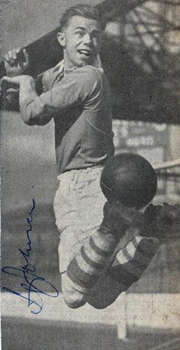 Bert Johnson-autograph-signed-Charlton-Athletic-FC-football-memorabilia-signature-photo-CAFC-Addicks