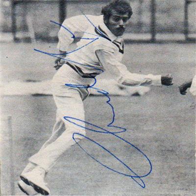 Bhagwat-Subramanya-Chandrasekhar-autograph-signed-India-cricket-memorabilia-indian-leg-spinner-chandra-signature