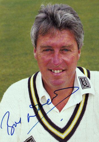 Bob-Woolmer-Kent-signed-magazine-pic-350