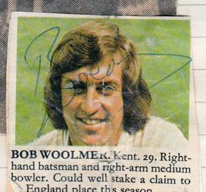 Bob-Woolmer-autograph-Kent-cricket-memorabilia-signed-autographed-signature-KCCC-memorabilia-Kent-Spitfires-England-all-rounder