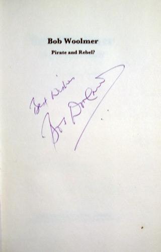 Bob-Woolmer-memorabilia-Bob-Woolmer-autograph-signed-Kent-cricket-memorabilia-autobiography-pirate-and-rebel-first-edition-1984-KCCC-memorabilia-Spitfires