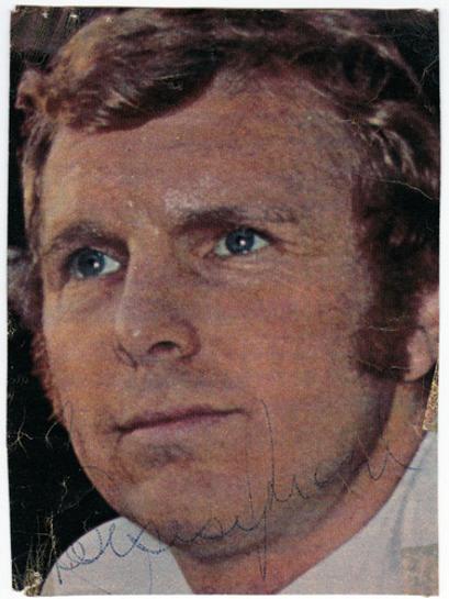 Bobby-Moore-autograph-signed-1966-World-Cup-football-memorabilia-England-captain-West-Ham-Utd-FC-Wembley-Stadium-Jules-Rimet-Hammers